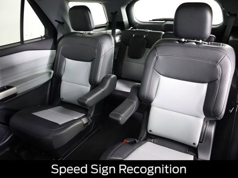 Used 2023 Ford Explorer XLT w/ Equipment Group 202A image 37