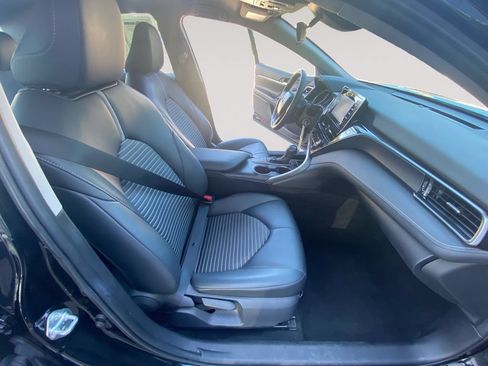 Used 2024 Toyota Camry SE FWD image 15