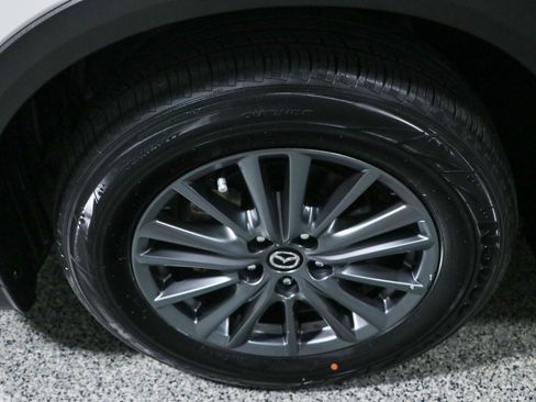 Used 2021 MAZDA CX-5 Touring FWD image 11