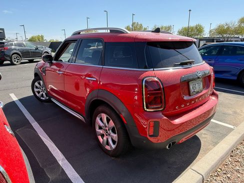 Used 2024 MINI Cooper Countryman FWD image 2