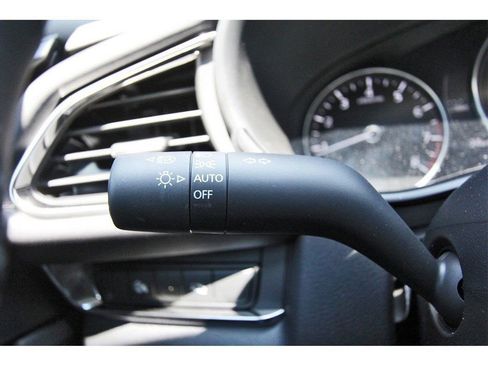 Certified 2025 MAZDA CX-30 AWD 2.5 S w/ Preferred Package image 16