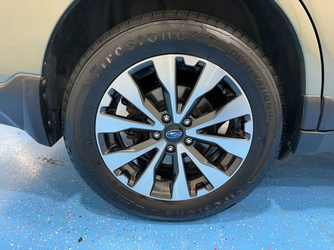 Used 2017 Subaru Outback 2.5i Limited AWD/4WD image 53
