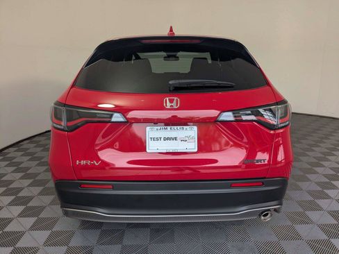 Used 2023 Honda HR-V Sport image 7