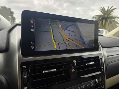 Used 2023 Lexus GX 460 Premium image 28