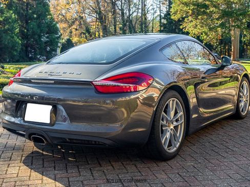 Used 2014 Porsche Cayman image 8