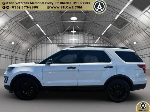 Used 2017 Ford Explorer Sport w/ Equipment Group 401A AWD/4WD image 6