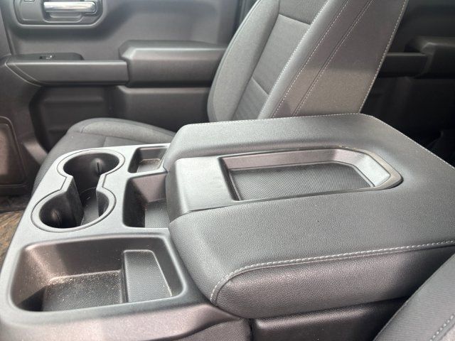 Used 2024 Chevrolet Silverado 1500 Custom Trail Boss AWD/4WD image 34