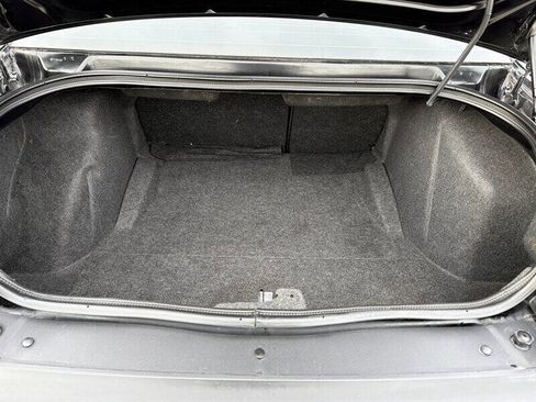 Used 2009 Dodge Challenger R/T image 19