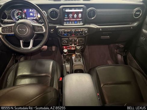 Used 2021 Jeep Wrangler Unlimited Rubicon 4xe image 26