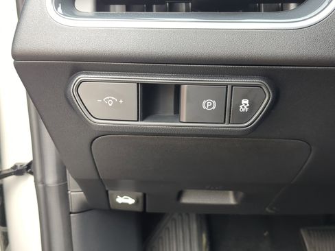 New 2025 Kia K4 GT-Line image 15