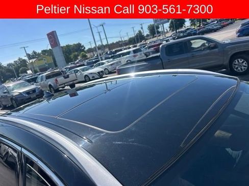 Used 2018 Nissan Murano SL w/ Moonroof Package FWD image 8