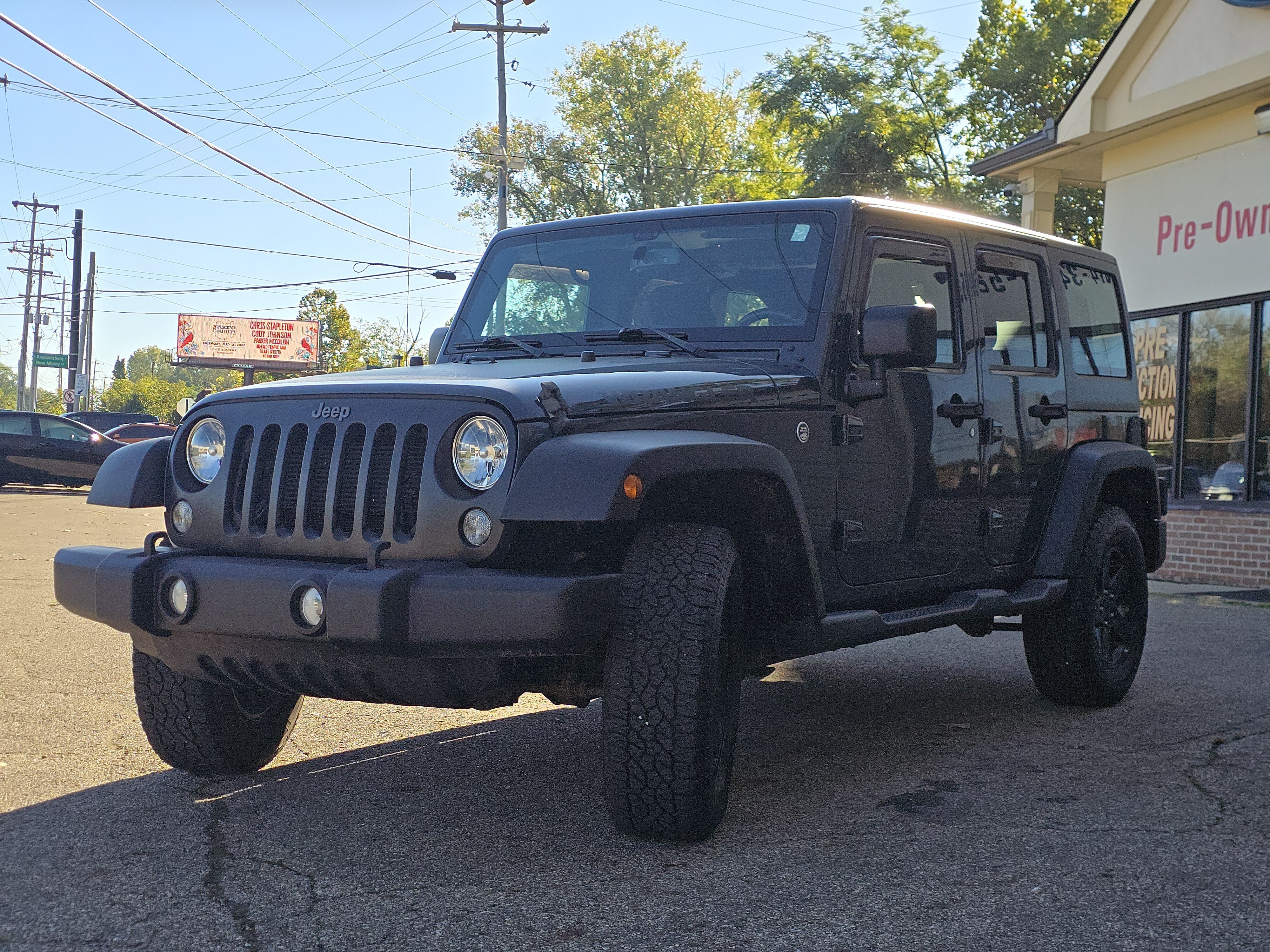 Used 2017 Jeep Wrangler Unlimited Sport AWD/4WD image 3