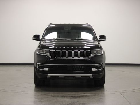 Used 2024 Jeep Grand Wagoneer Series II w/ Quick Order Packagew 28T AWD/4WD image 3