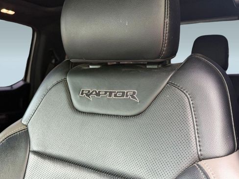 Used 2018 Ford F150 Raptor w/ Equipment Group 802A Luxury AWD/4WD image 29