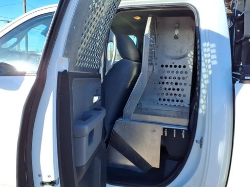 Used 2016 RAM 1500 Classic SLT image 6