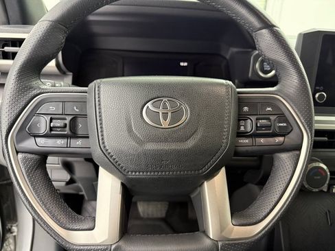 Used 2025 Toyota 4Runner SR5 w/ Carpet Mat Package (GST) image 10