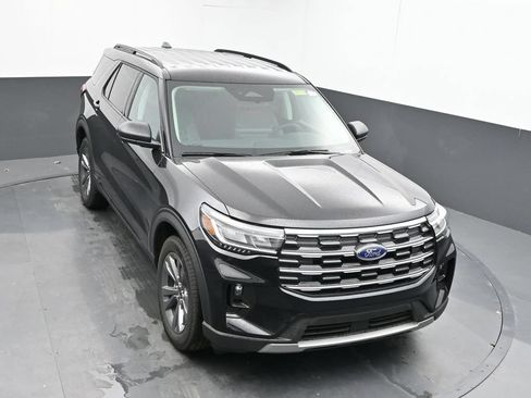 New 2026 Ford Explorer Active w/ Active Comfort Package AWD/4WD image 38