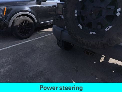 Used 2012 Jeep Wrangler Unlimited Sport AWD/4WD image 6