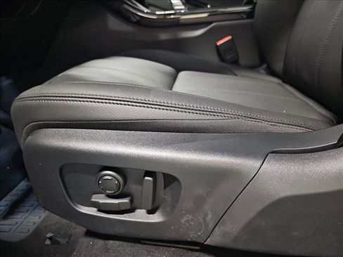 Certified 2026 Land Rover Range Rover Evoque S image 29