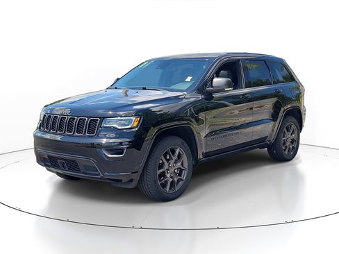 Used 2021 Jeep Grand Cherokee Limited w/ Quick Order Package 28K 80th AWD/4WD image 3