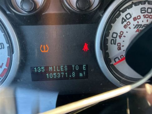 Used 2011 Ford Focus SE FWD image 5