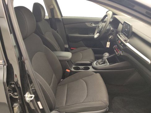 Used 2019 Kia Forte LXS FWD image 21