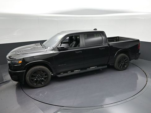 Used 2025 RAM 1500 Laramie w/ Night Edition RWD image 32