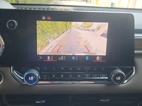 Certified 2025 GMC Canyon Denali AWD/4WD image 15