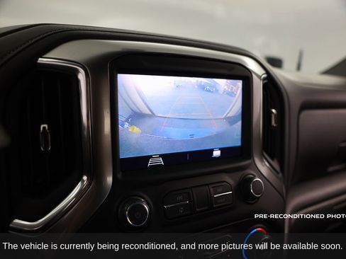 Used 2022 Chevrolet Silverado 1500 LT Trail Boss w/ Safety Package image 19