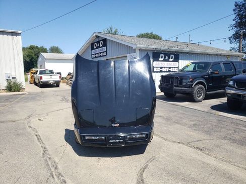 Used 1989 Chevrolet Corvette Convertible image 34