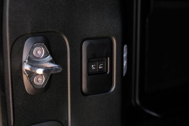 New 2026 Land Rover Defender 110 X-Dynamic SE AWD/4WD image 67