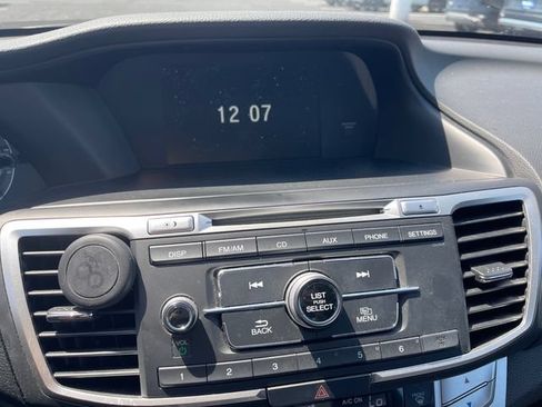 Used 2015 Honda Accord Sport image 22