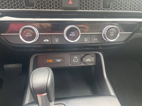 Used 2023 Honda Civic LX image 18