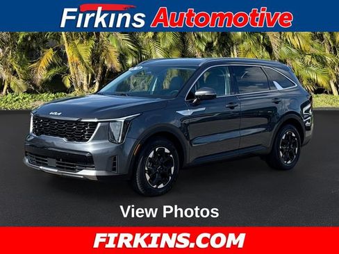 Used 2024 Kia Sorento S FWD image 1