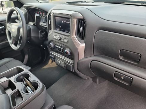 Certified 2023 Chevrolet Silverado 1500 Custom AWD/4WD image 18