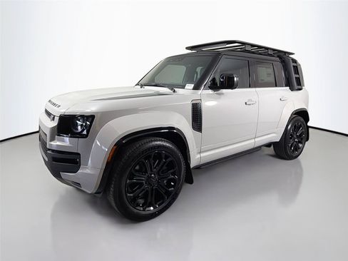New 2026 Land Rover Defender 110 OCTA AWD/4WD image 1
