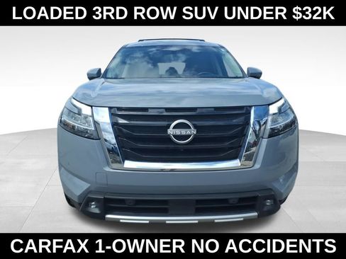 Used 2022 Nissan Pathfinder Platinum w/ Cargo Package AWD/4WD image 3