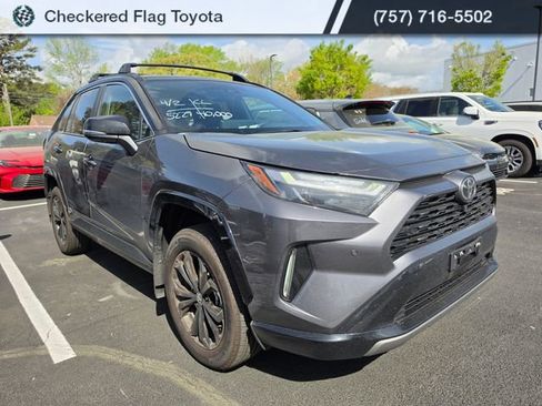 Used 2025 Toyota RAV4 XSE w/ Advanced Technology Package image 3