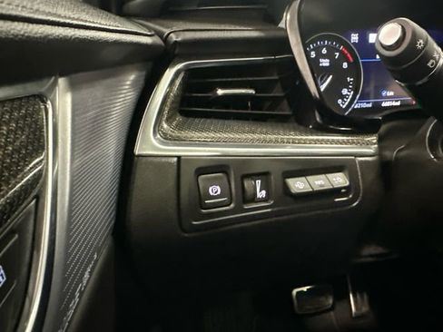 Used 2020 Cadillac XT5 Sportv image 27