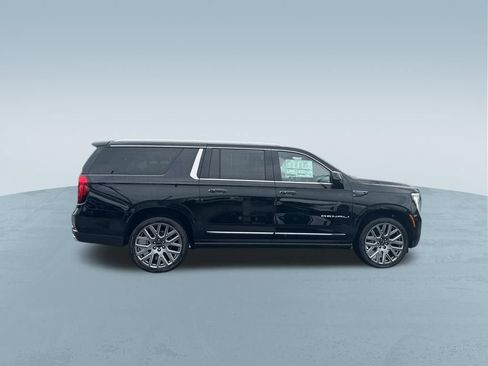 New 2026 GMC Yukon XL Denali Ultimate AWD/4WD image 10