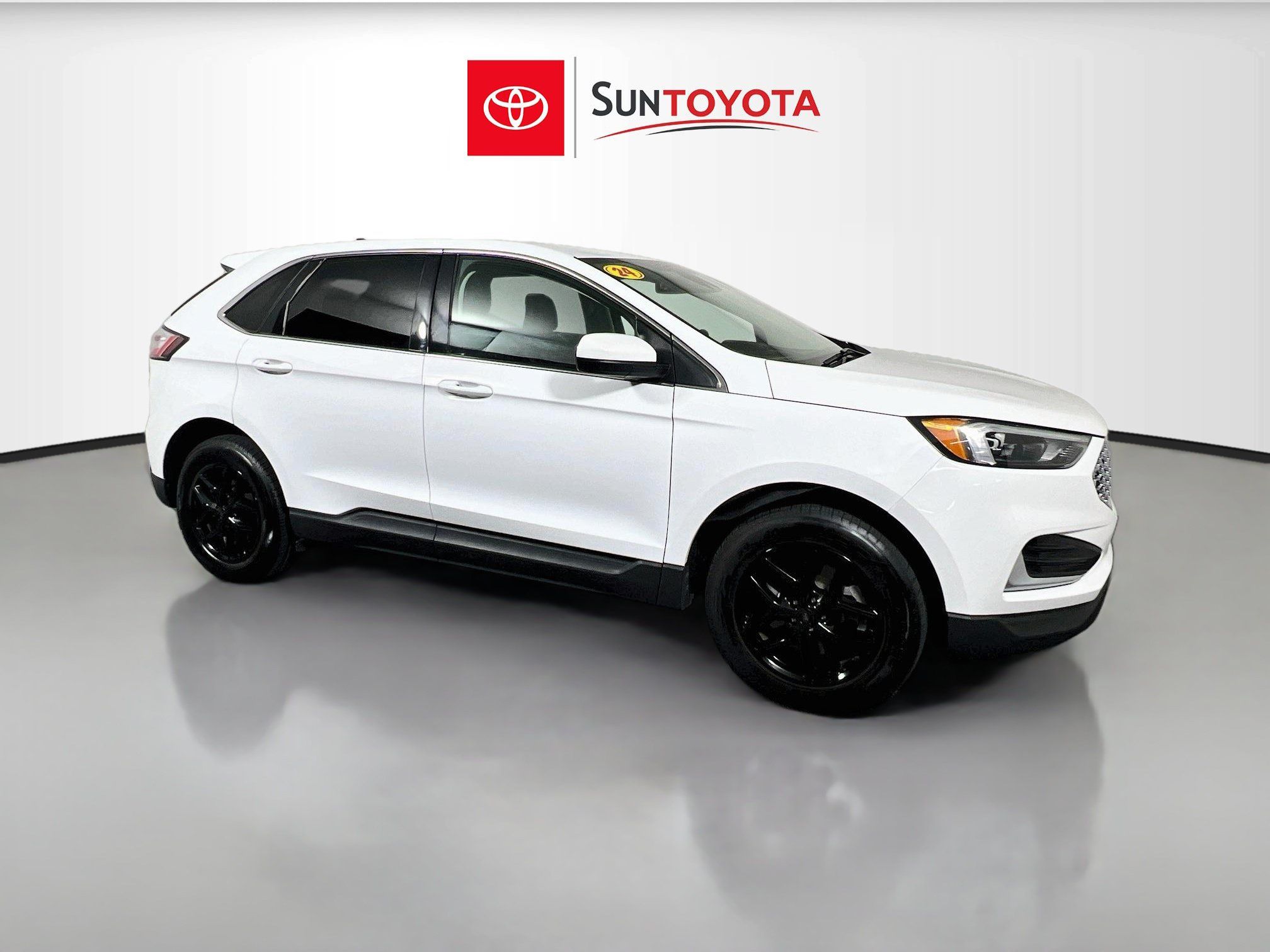 Used 2024 Ford Edge SEL AWD/4WD image 1