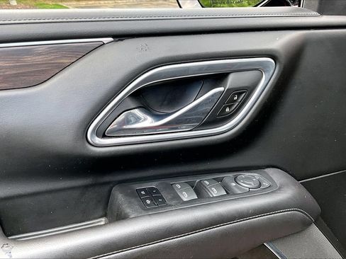 Used 2021 Chevrolet Tahoe LT RWD image 25