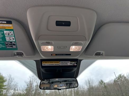 Used 2023 Ford Transit 250 Low Roof AWD w/ Exterior Upgrade Package image 25