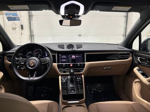 Used 2023 Porsche Macan Turbo AWD/4WD image 24