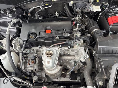 Used 2023 Honda HR-V LX image 35