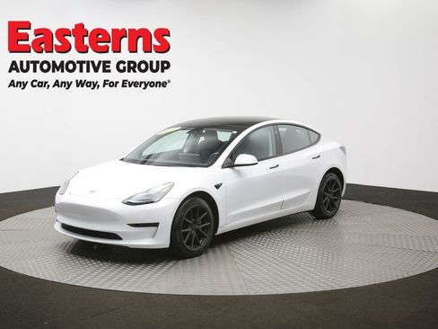 Used 2023 Tesla Model 3 Standard Range image 50