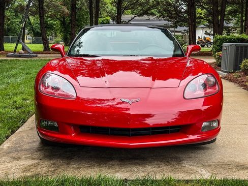 Used 2008 Chevrolet Corvette Coupe w/ Preferred Equipment Group RWD image 29