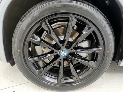 Used 2024 BMW X3 sDrive30i w/ M Sport Package RWD image 79