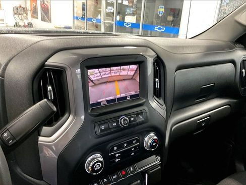 Used 2024 GMC Sierra 1500 Pro w/ Graphite Edition AWD/4WD image 19