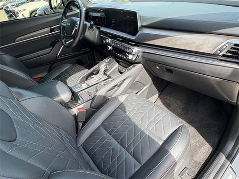 Used 2024 Kia Telluride SX Prestige X-Line image 14